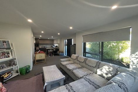 Photo of property in 1/106 Triangle Road, Massey, Auckland, 0614