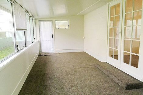 Photo of property in 1/4 Argyle Road, Browns Bay, Auckland, 0630