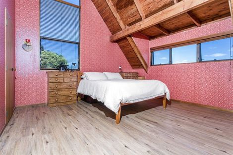 Photo of property in 3/92 Verbena Road, Birkdale, Auckland, 0626