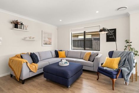 Photo of property in 122 Union Drive, Papamoa, 3118