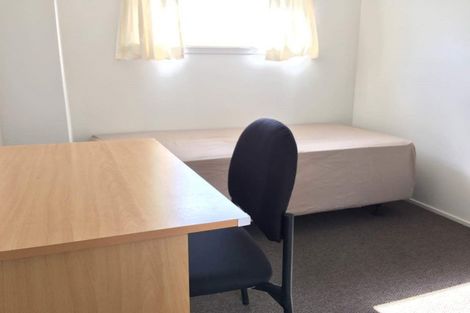 Photo of property in 37 Mountbatten Avenue, Hillcrest, Auckland, 0627