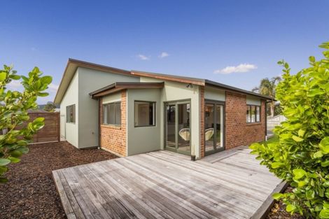Photo of property in 14b Ringwood Place, Whitianga, 3510