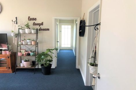 Photo of property in 91 Centennial Avenue, Waitara, 4320