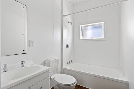 Photo of property in 214 Whitaker Street, Whataupoko, Gisborne, 4010