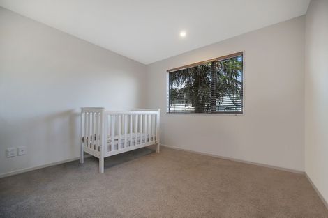 Photo of property in 9/22 Ryburn Road, Mount Wellington, Auckland, 1062