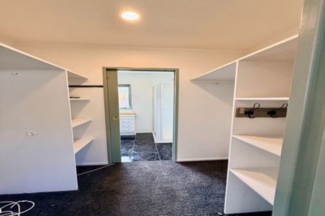 Photo of property in 81a Golf Road, New Lynn, Auckland, 0600