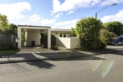 Photo of property in 3 Busby Place, Havelock North, 4130