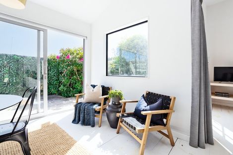 Photo of property in 90 Thames Street, Avenal, Invercargill, 9810