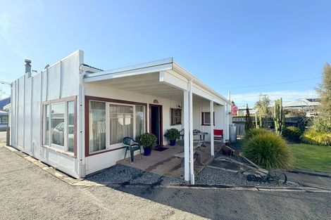 Photo of property in 42 Higginson Street, Otane, 4202