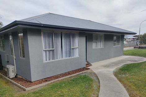 Photo of property in 1 Glenview Terrace, Highfield, Timaru, 7910