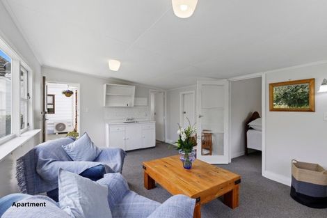 Photo of property in 21 Hathaway Avenue, Boulcott, Lower Hutt, 5010