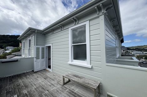 Photo of property in 77 Brougham Street, Mount Victoria, Wellington, 6011