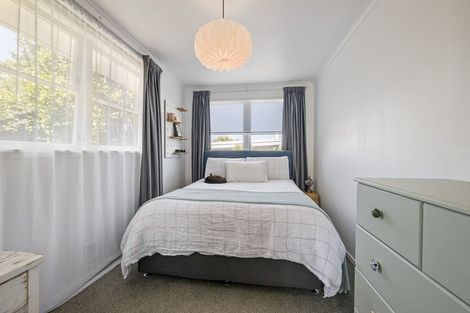 Photo of property in 57 Longfellow Road, Opunake, 4616