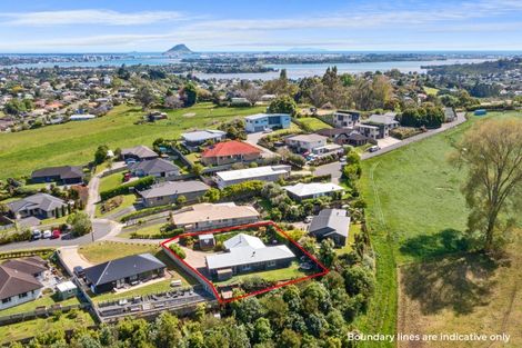 Photo of property in 108 Falcon Drive, Welcome Bay, Tauranga, 3112