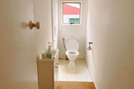 Photo of property in 15 Morris Road, Hillcrest, Hamilton, 3216