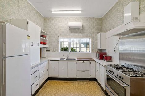 Photo of property in 84 Stout Street, Whataupoko, Gisborne, 4010