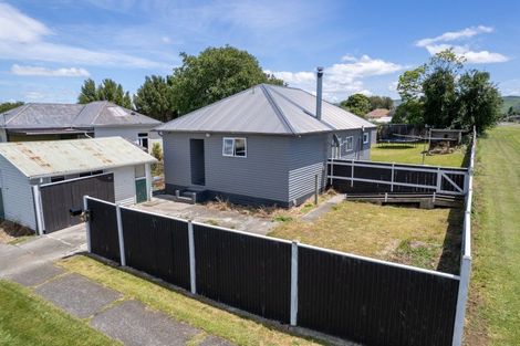 Photo of property in 33 Burgoyne Street, Woodville, 4920