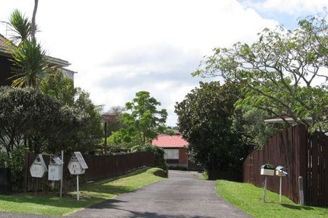 Photo of property in 37 Spence Road, Henderson, Auckland, 0612