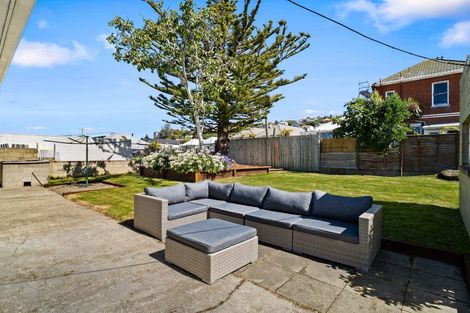 Photo of property in 92 Surrey Street, Forbury, Dunedin, 9012