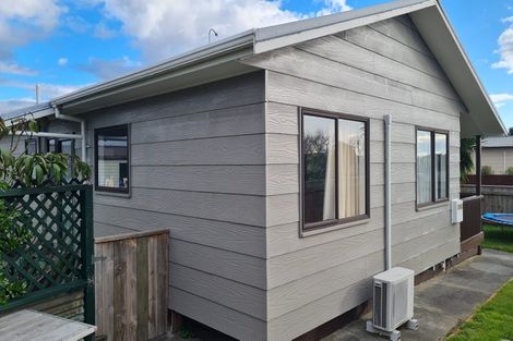 Photo of property in 26 Pukeko Street, Paraparaumu, 5032
