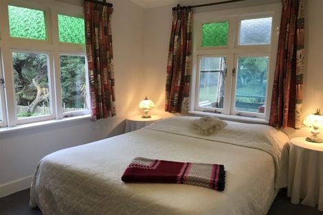 Photo of property in 32 Edwards Street, Kimbolton, Feilding, 4777