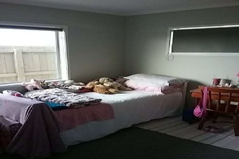 Photo of property in 330 Grenada Street, Papamoa Beach, Papamoa, 3118