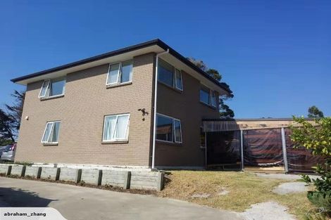 Photo of property in 13 Cooladerry Place, Rosehill, Papakura, 2113
