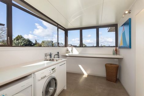 Photo of property in 442 Riddell Road, Glendowie, Auckland, 1071