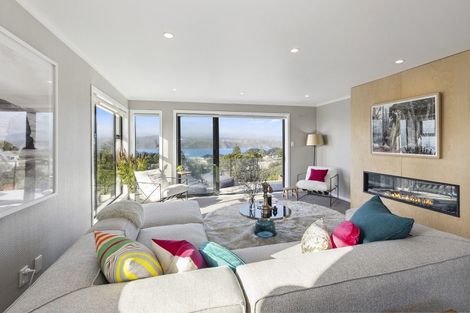 Photo of property in 40 Seatoun Heights Road, Seatoun, Wellington, 6022