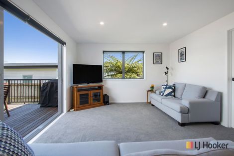 Photo of property in 8 Moet Crescent, Waihi Beach, 3611