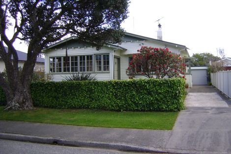 Photo of property in 11 Brook Street, Waiwhetu, Lower Hutt, 5010
