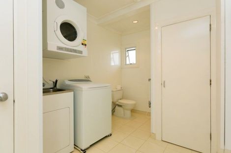 Photo of property in 31 Doone Street, Lynmouth, New Plymouth, 4310