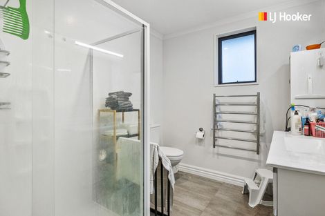 Photo of property in 68 Fitzroy Street, Caversham, Dunedin, 9012