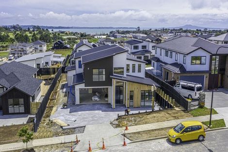 Photo of property in 9 Hapukupuku Avenue, Beachlands, Auckland, 2018
