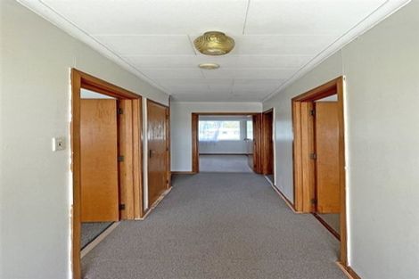 Photo of property in 75 Larnoch Road, Henderson, Auckland, 0610