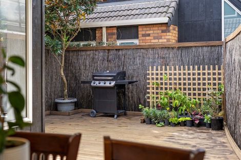 Photo of property in 2/31 Miro Street, Mount Maunganui, 3116