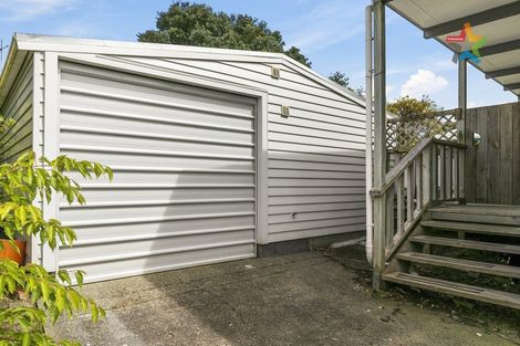 Photo of property in 9 Cedar Street, Maungaraki, Lower Hutt, 5010