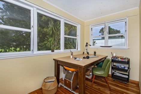 Photo of property in 23 The Centre, Waipu, 0510