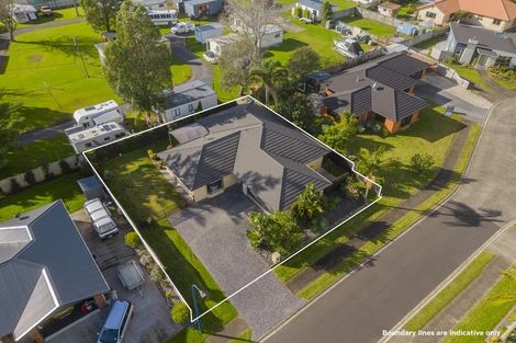 Photo of property in 11 Cobham Lane, Whitianga, 3510