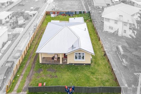 Photo of property in 23 Egmont Street, Castlecliff, Whanganui, 4501