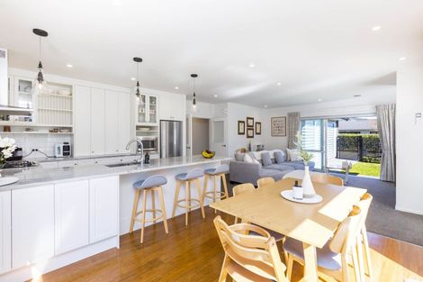 Photo of property in 9 Don Griffin Grove, Trentham, Upper Hutt, 5018