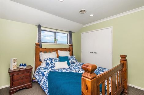 Photo of property in 4 Saint Lucia Place, Grenada Village, Wellington, 6037