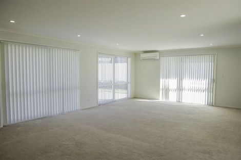 Photo of property in 66 Westmuir Crescent, Pokeno, 2402