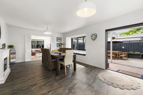 Photo of property in 2/5 Bayswater Avenue, Bayswater, Auckland, 0622