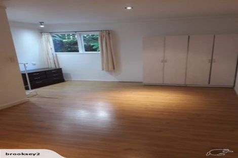 Photo of property in 137 Albany Highway, Unsworth Heights, Auckland, 0632