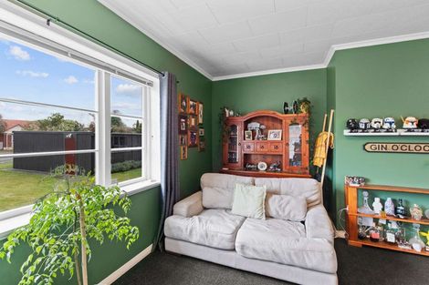 Photo of property in 19 Savage Crescent, West End, Palmerston North, 4412