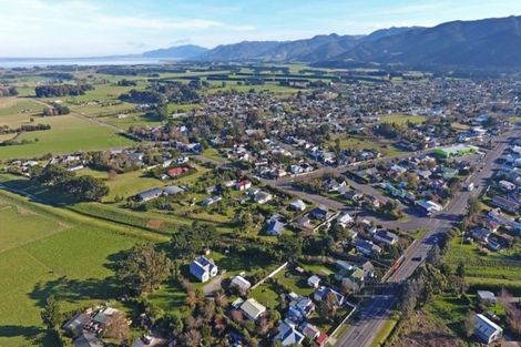 Photo of property in 143 Fitzherbert Street, Featherston, 5710