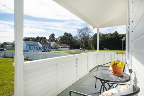 Photo of property in 26 Disraeli Street, Gisborne, 4010
