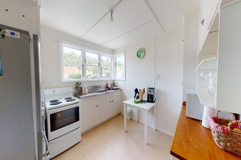 Photo of property in 66 Peat Place, Whanganui, 4500