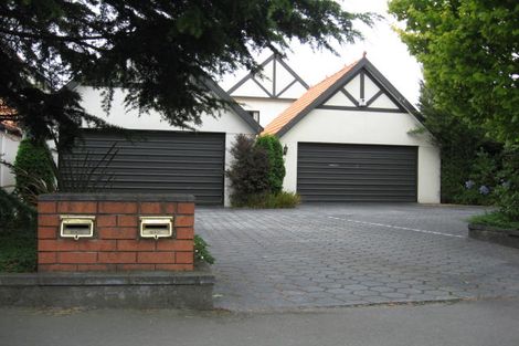 Photo of property in 2/262 Riccarton Road, Upper Riccarton, Christchurch, 8041